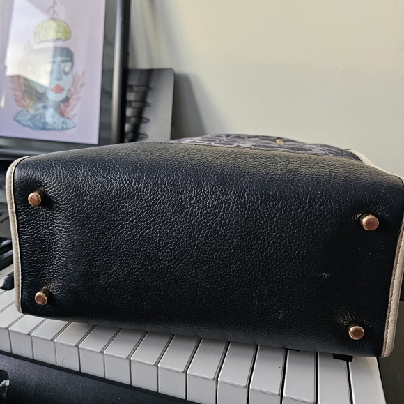 Coach Dempsey caryall bag - Picture 3 of 8